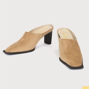 Lulus Zelah Mules in Ivory (Size 6.5) NWT